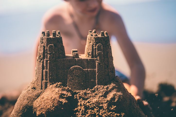 Free Things To Do in Myrtle Beach - Child Builds A Castle IN The Sand
