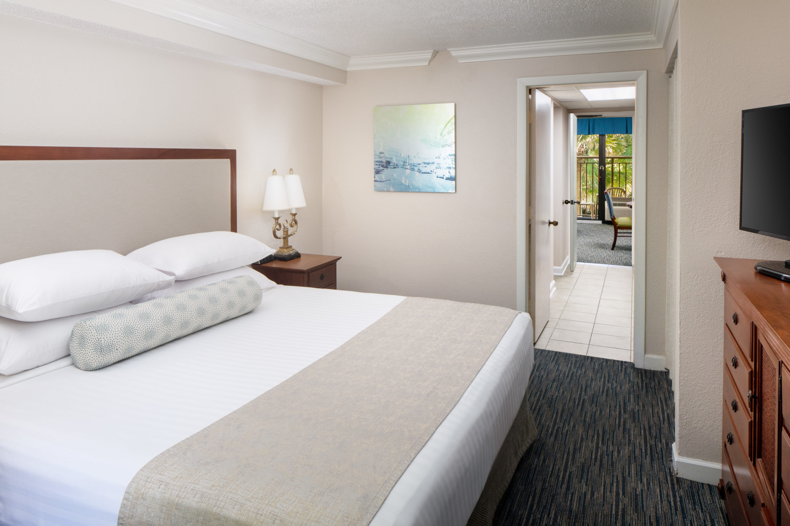 Holiday Inn Oceanfront Resort Tower King Oceanfront Suite
